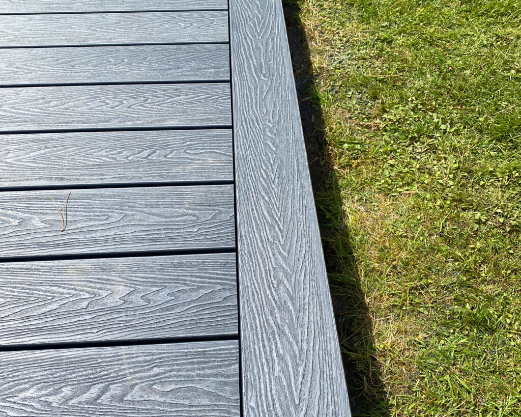 Decking 08