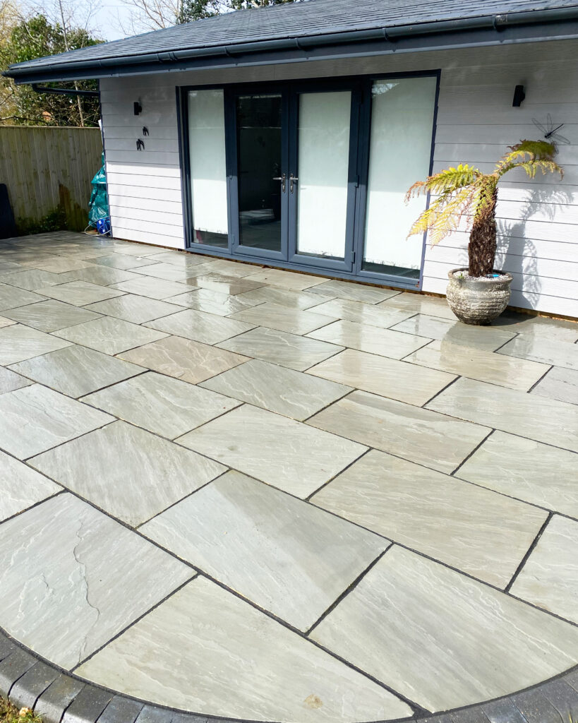 Patio 11